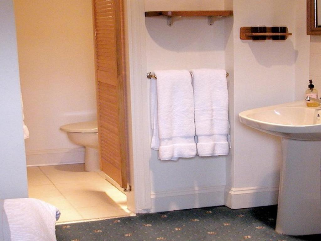 Dee & Steve'S B&B Windsor Chambre photo